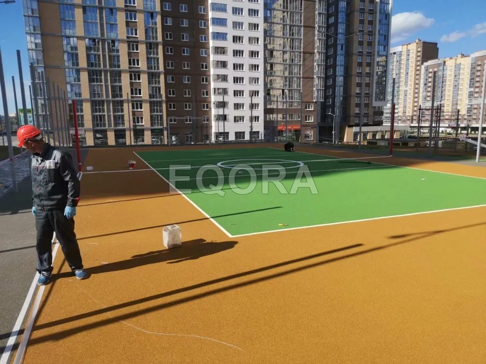 Из чего состоит бесшовное резиновое покрытие в Тобольске?
