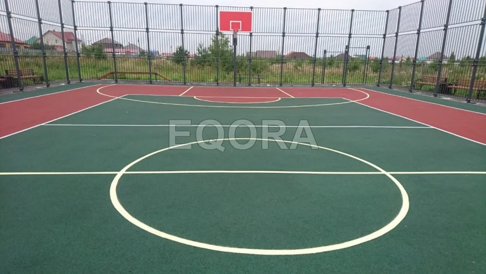 Как резиновое покрытие ведет себя на спортивных площадках в Тобольске?